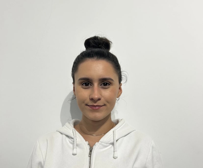 Ciara (25), $300, Non-smoker, No pets, and No children