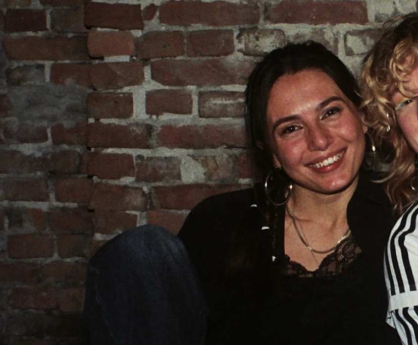 Jaya (29), $350, Non-smoker, No pets, and No children