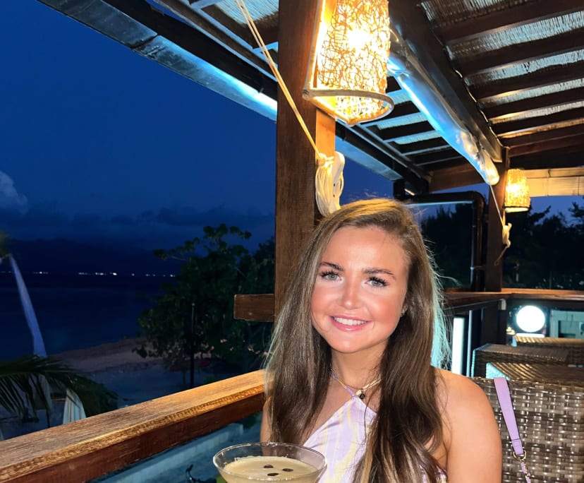 Aoibhín (24), $650, 