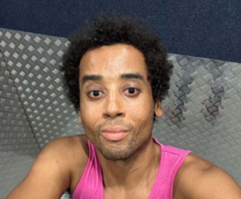 Marcelo (35), $350, Non-smoker, No pets, No children, and LGBTQIA+