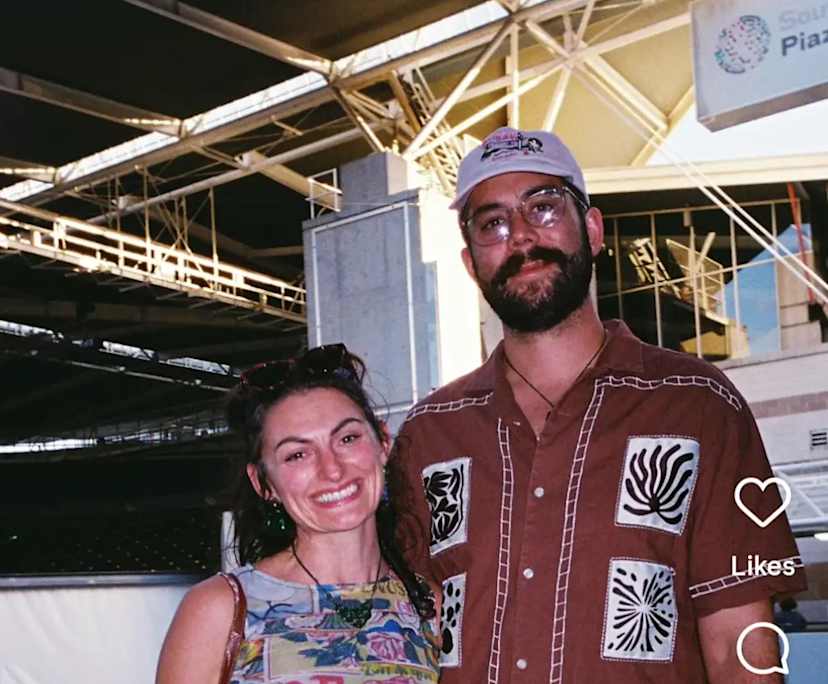 Sarah (37) and Levi (32), $650, Non-smoker, Have pets, and No children