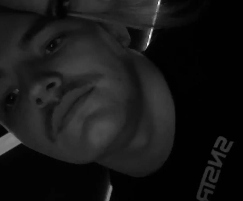 Angela (18) and Sebastian (20), $400, 