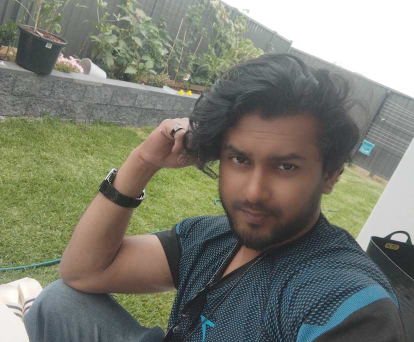 Murad (32), $250, Smoker, No pets, and No children