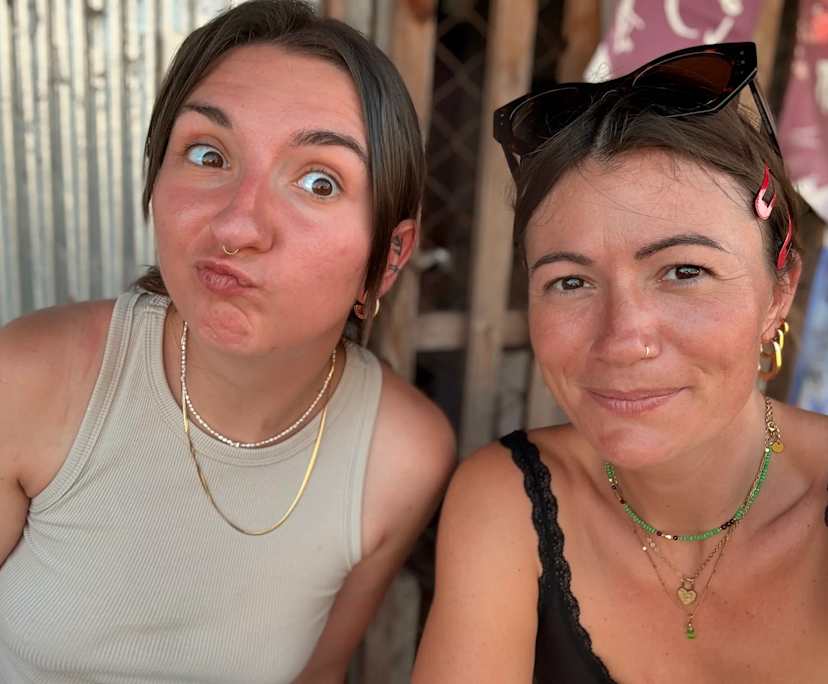 Romane (32) and Rebecca (23), $400, LGBTQIA+, Non-smoker, Have pets, and No children