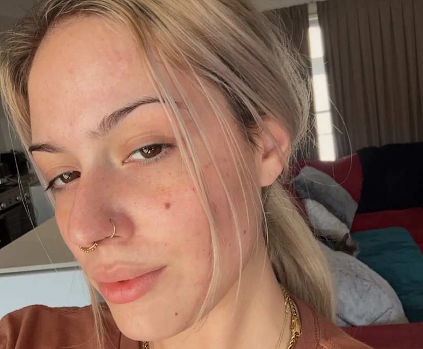 Poppy (23), $300, Non-smoker, No pets, and No children