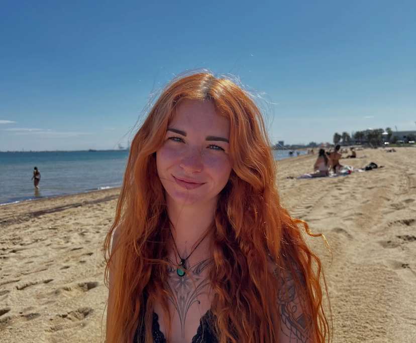 Sarah (25) and Nathan (30), $360, Non-smoker, No pets, and No children