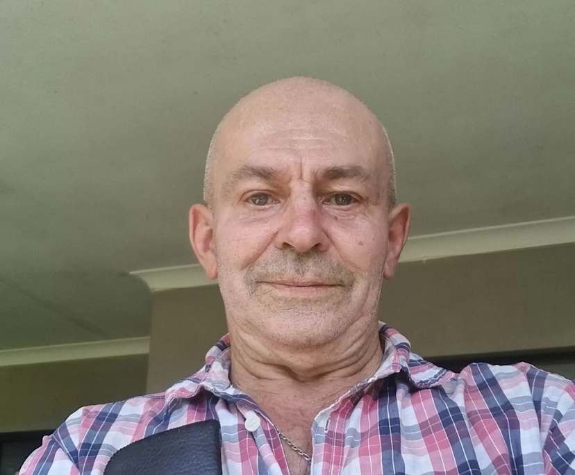 Gavin (64), $150, Smoker, No pets, and No children