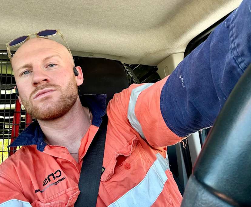 Gavin (30), $300, Non-smoker, No pets, and No children