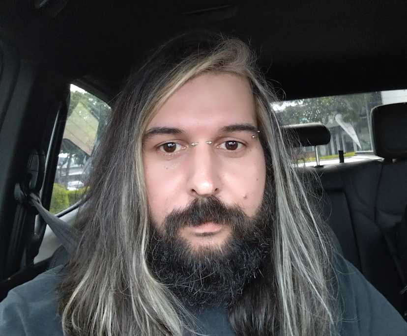 Clinton (38), $300, Non-smoker, No pets, and No children