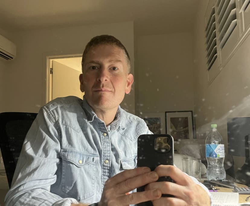 Kam (46), $450, No children, Non-smoker, and No pets