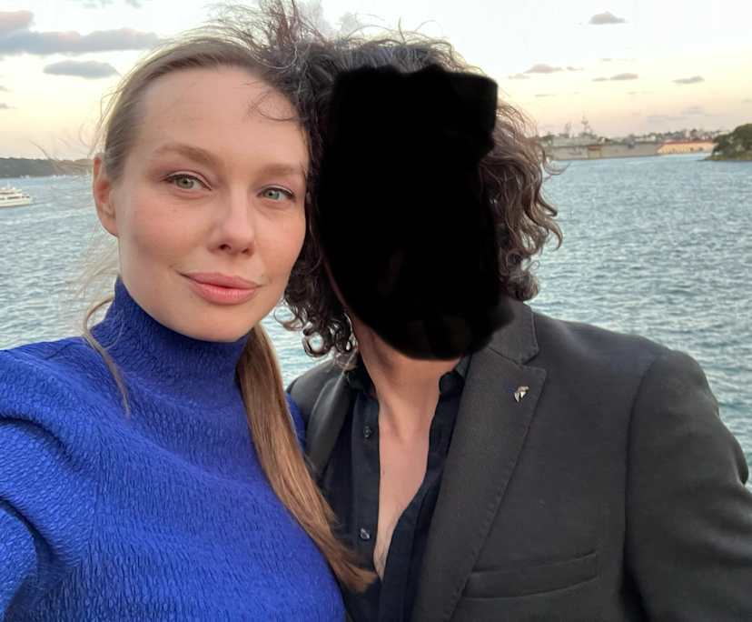 Daria (42), $450, Non-smoker, Have pets, and No children