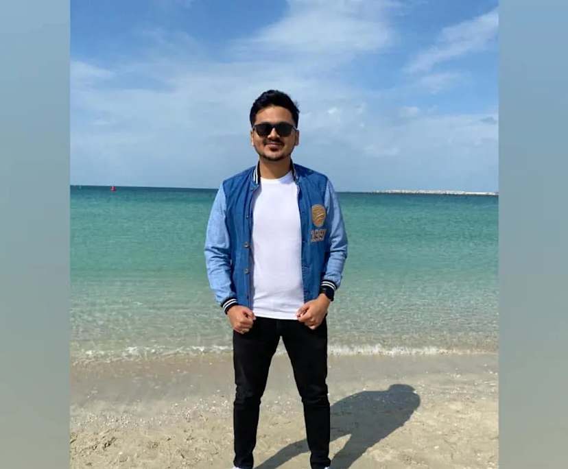 Prashant (27), $300, Non-smoker, No pets, and No children