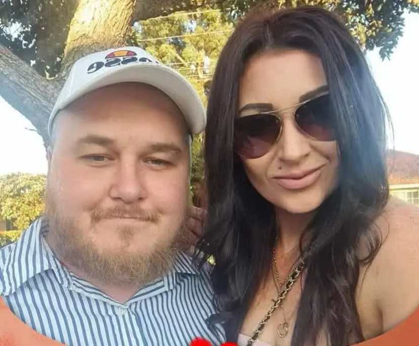 Adam (31) and Emma (38), $800, No children, Non-smoker, and No pets