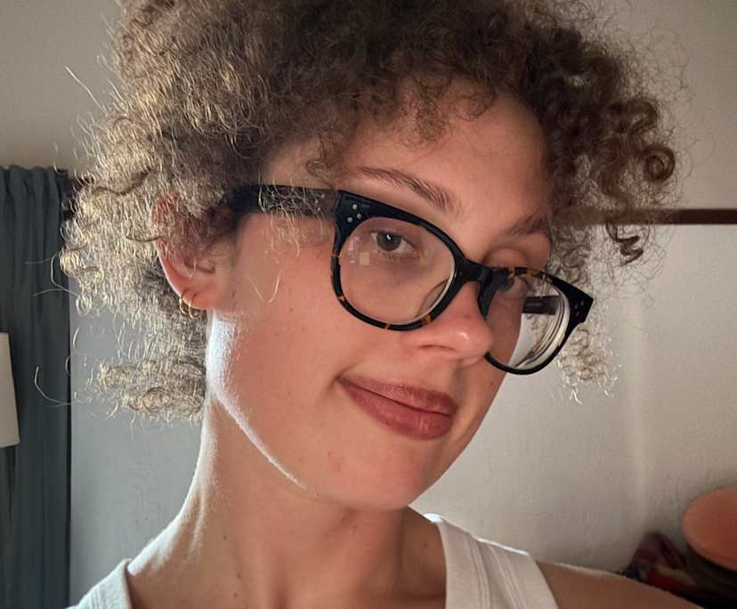 Sophie (24), $300, 