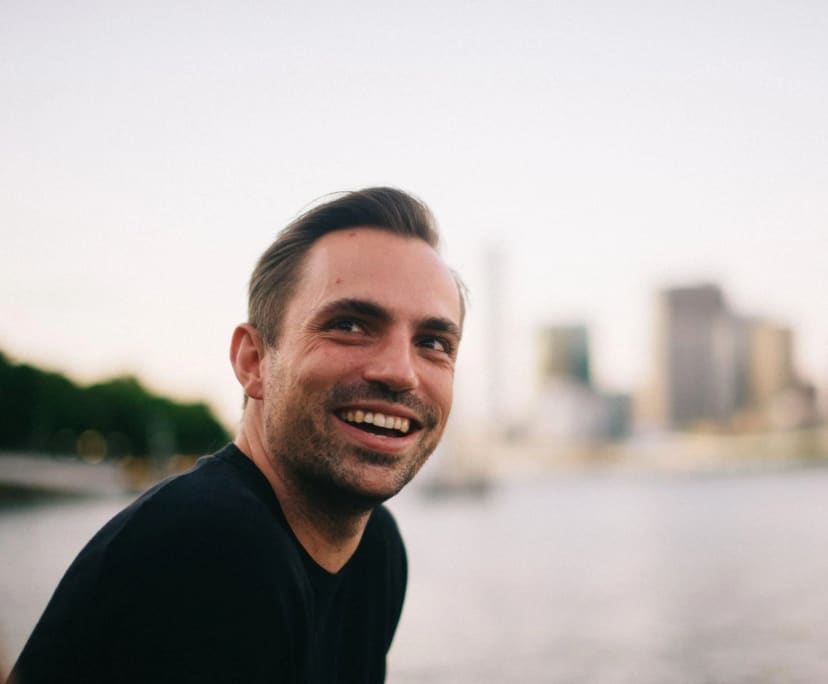 Josh (39), $500, Non-smoker, No pets, and No children