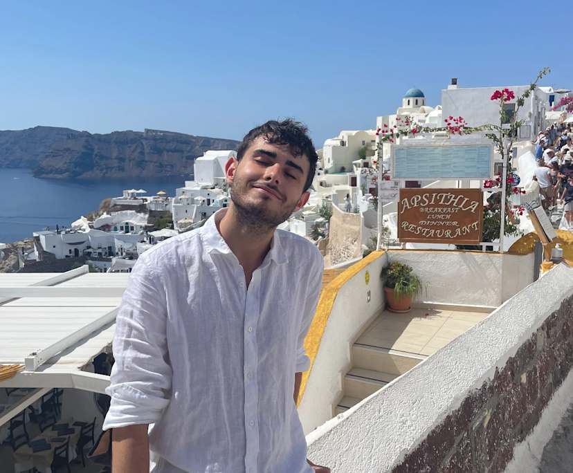 Caleb (24), $400, LGBTQIA+, Non-smoker, No pets, and No children