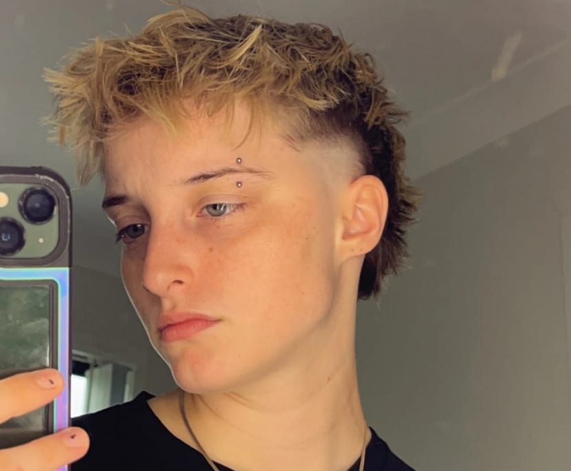 kingsley-22-looking-in-strathpine-cashmere-bre-flatmates-au