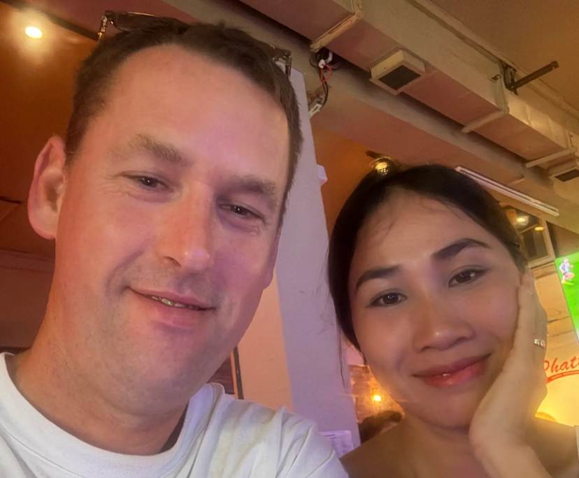 Matthew (46) and Ruby (32), $250, Non-smoker, Have children, and No pets