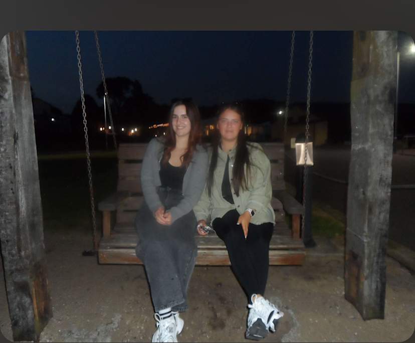 Jodie & Jessica