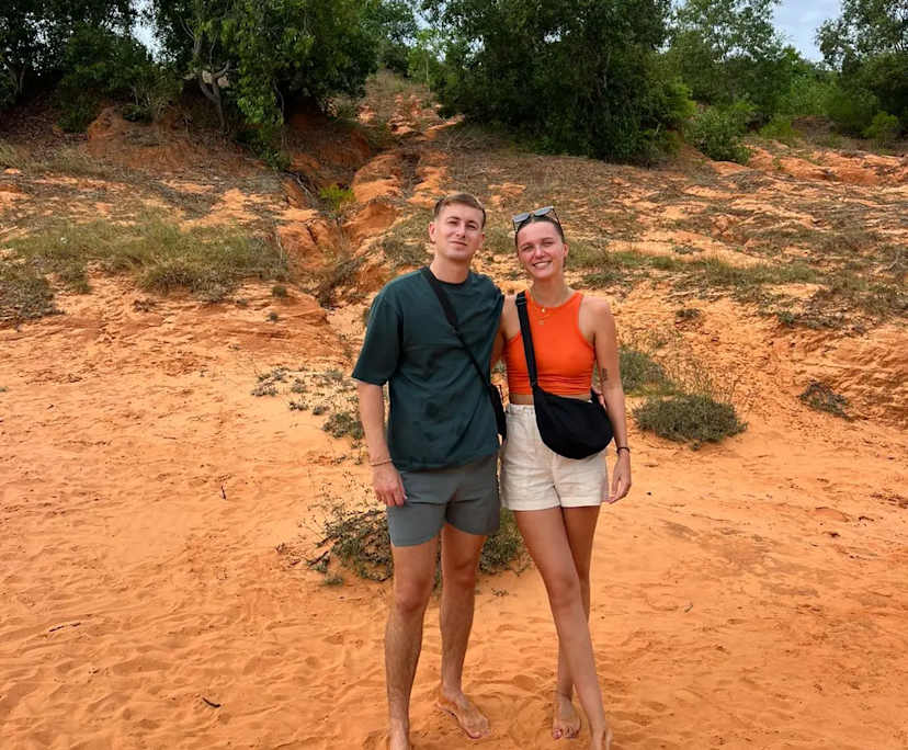 Connor (28) and Hannah (27), $500, 
