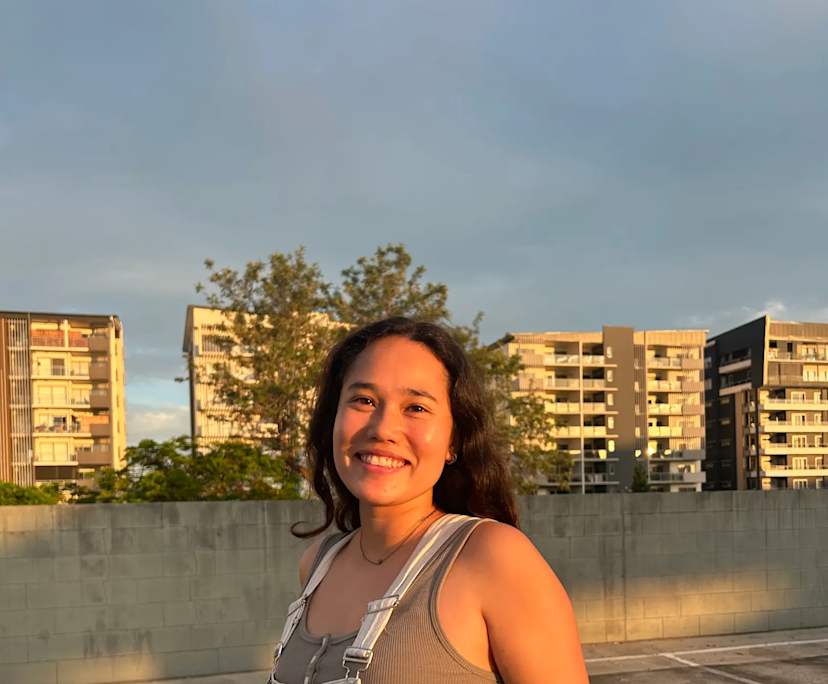 Lauren (24) and Hudson (25), $500, Non-smoker, No pets, and No children