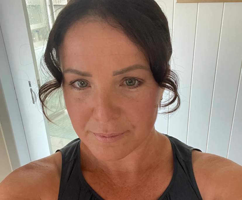 Lisa (41), $350, Non-smoker, No pets, and No children