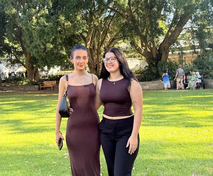 Georgia (20), $350, Non-smoker, Have pets, and No children