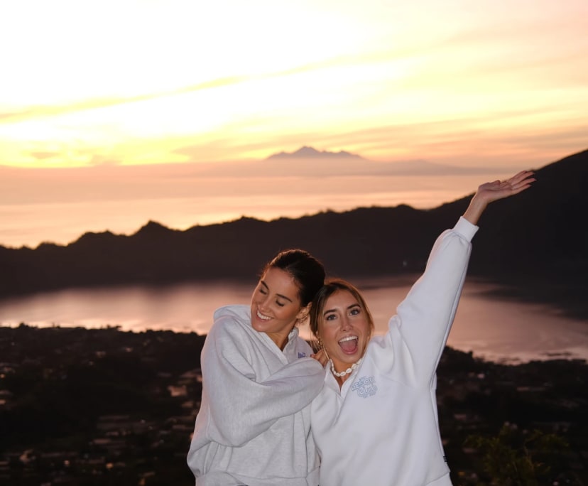Cecilia & Angèle