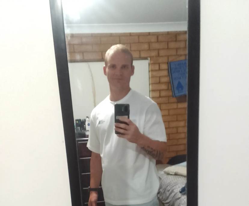 Shane gregory (31), $250, Smoker, No pets, and No children