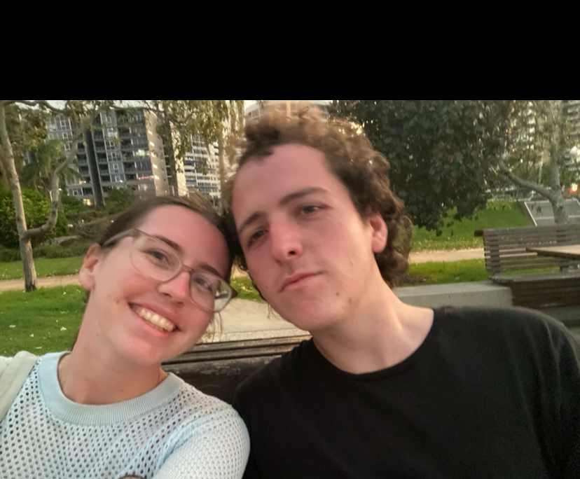 Emma (25) and Lachlan (27), $400, 