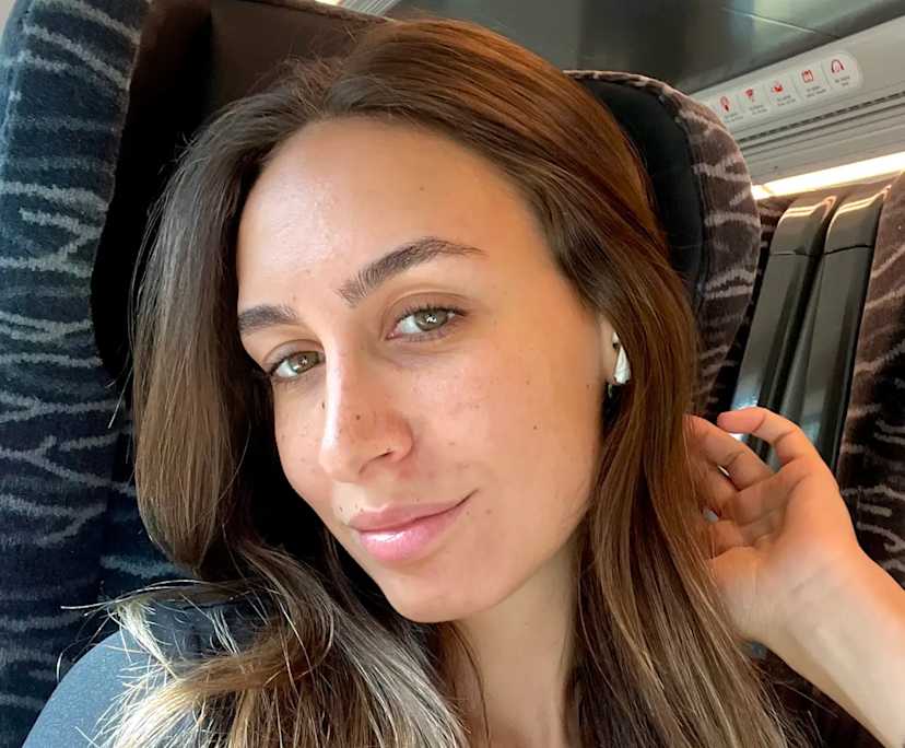 Micaela (28) and Eduardo (29), $850, LGBTQIA+, Non-smoker, Have pets, and No children