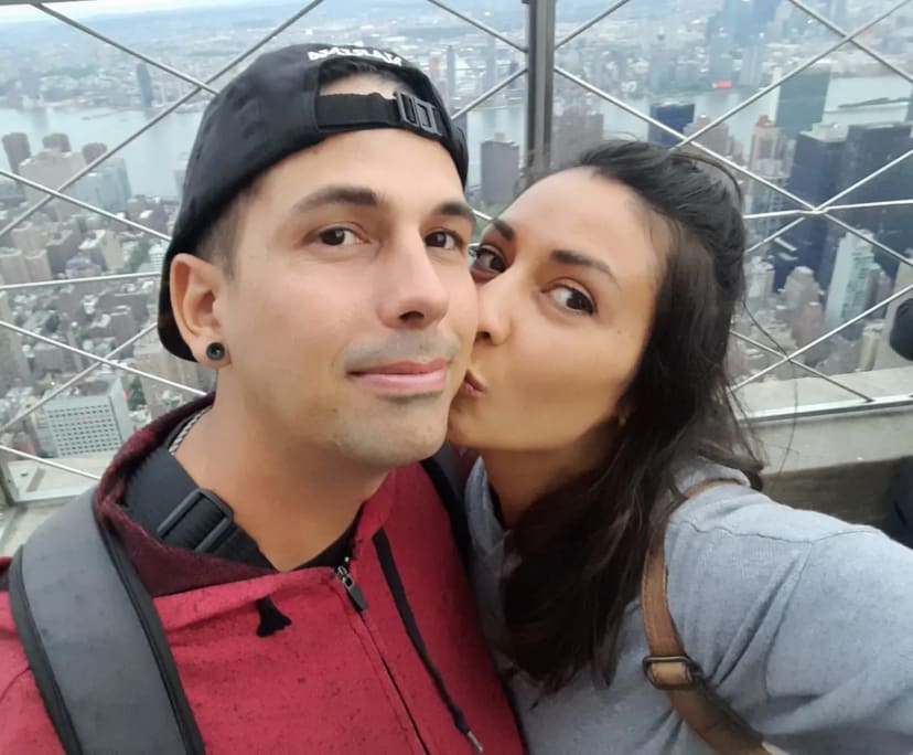 lorenzo-30-and-anne-sophie-35-looking-in-noosa-flatmates-au
