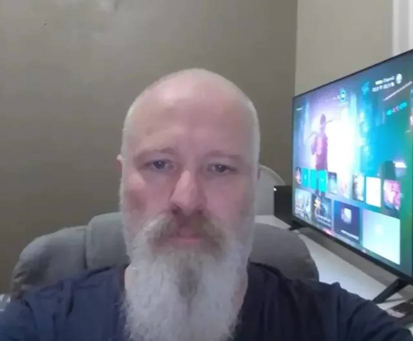 Lewis (51), $100, Smoker, No pets, and No children