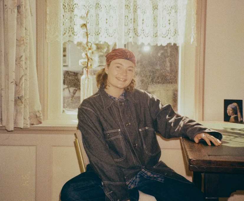 Charlie (25), $200, Non-smoker, No pets, and No children