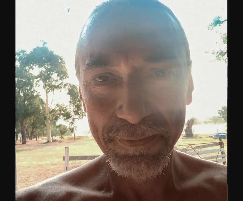 Mathew (49), $200, Smoker, No pets, and No children