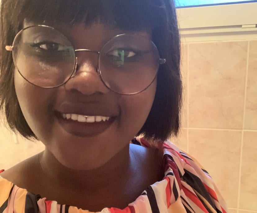 Rina (26), $400, Non-smoker, No pets, and No children