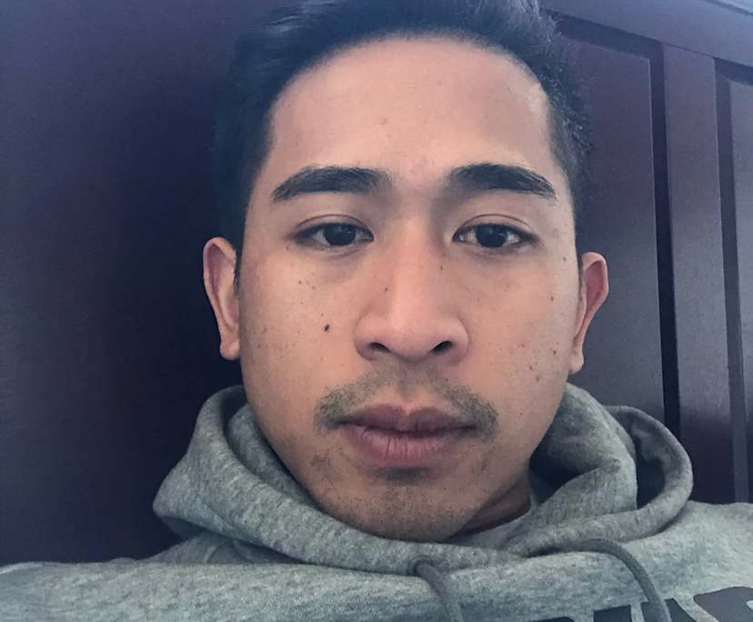 Azizi (34), Lai (34) and adek (39), $550, Have children, Smoker, and No pets