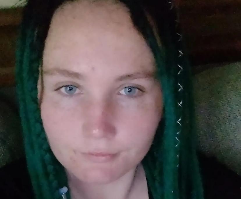 Gemma (22), $200, Smoker, No pets, and No children