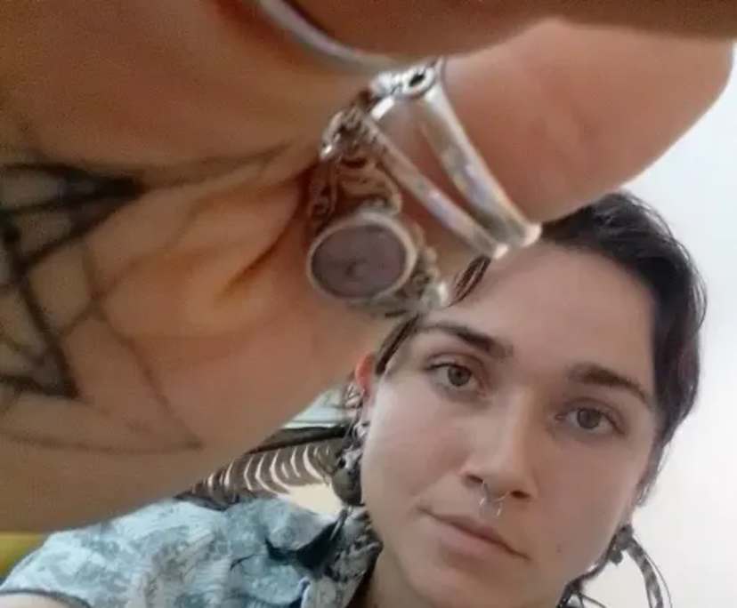 Rachae'l (26), $350, Non-smoker, LGBTQIA+, Have pets, and No children