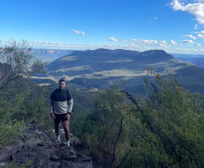 KHELIFI Alaa (26), $400, Non-smoker, No pets, and No children