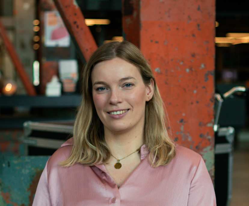 Simone