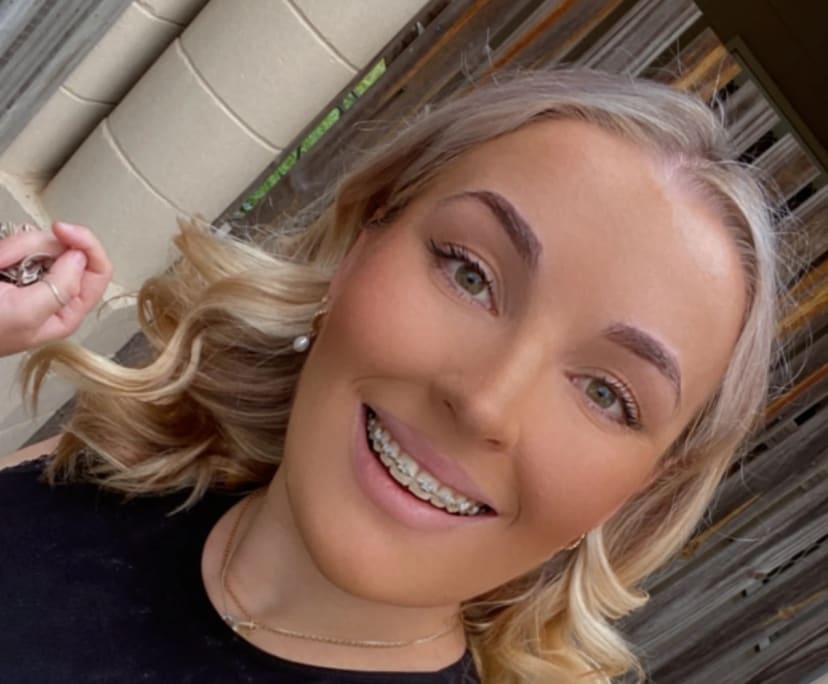 Charlotte (24) and Harry (24), $700, Non-smoker, Have pets, and No children