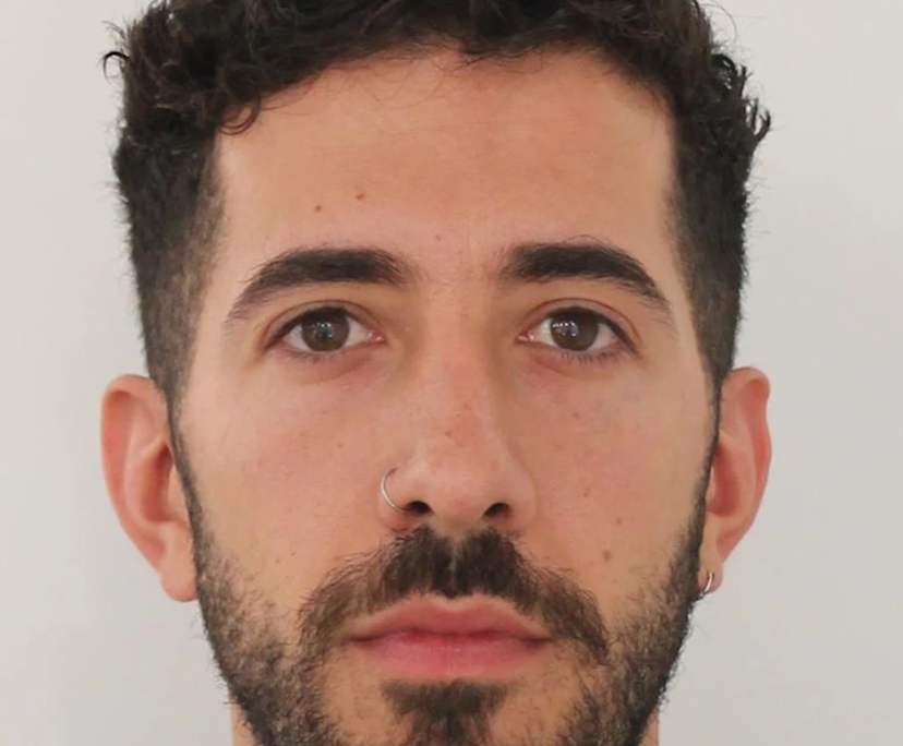 Gonzalo (33), $500, LGBTQIA+, Non-smoker, No pets, and No children