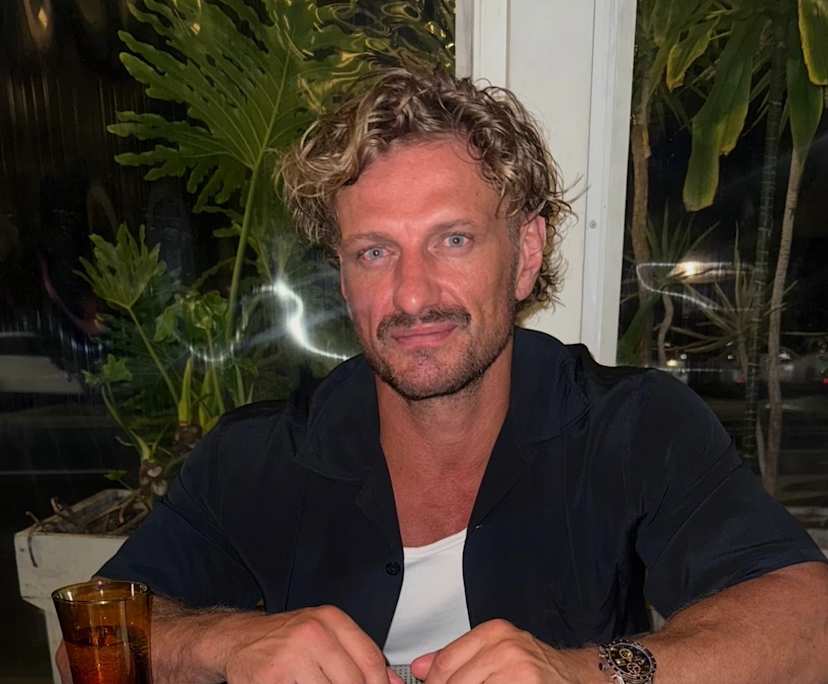 Sam (36), $400, Non-smoker, No pets, and No children