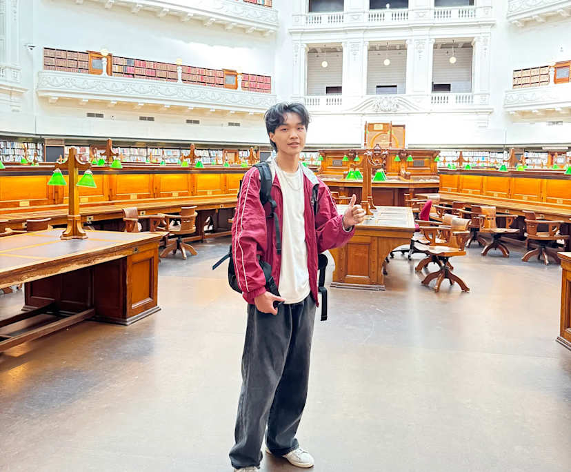 Wystan (22), $275, Non-smoker, No pets, and No children