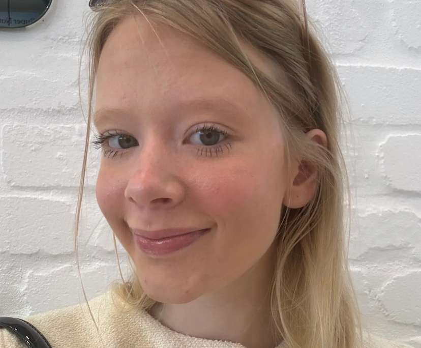 Sarah Emilie (22), $500, 