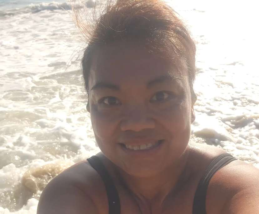 Cristinlee (50), $400, No children, Non-smoker, and No pets