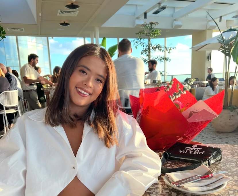 Julie Mai (29), $300, 