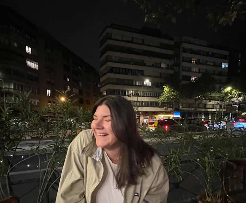 Annamarie (27), $450, 