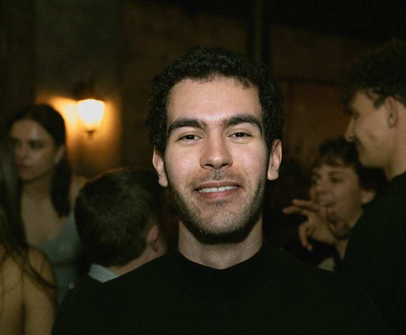 nazim (28), $400, Non-smoker, No pets, and No children